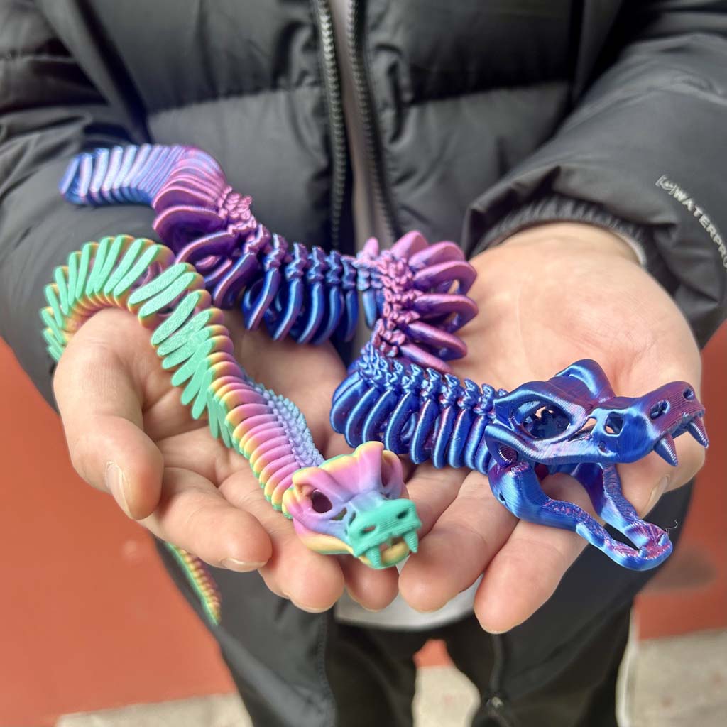 3D Printing Mockup - รูปปั้นงูข้อต่อที่พิมพ์ด้วยเทคโนโลยี 3D, สัตว์พิมพ์ 3D ที่ยืดหยุ่นได้, รูปปั้นสีสันสดใส,