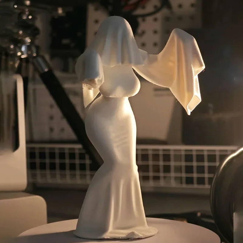 3D Printing Mockup - งานพิมพ์ 3 มิติ + รูปปั้นผู้หญิงผี +